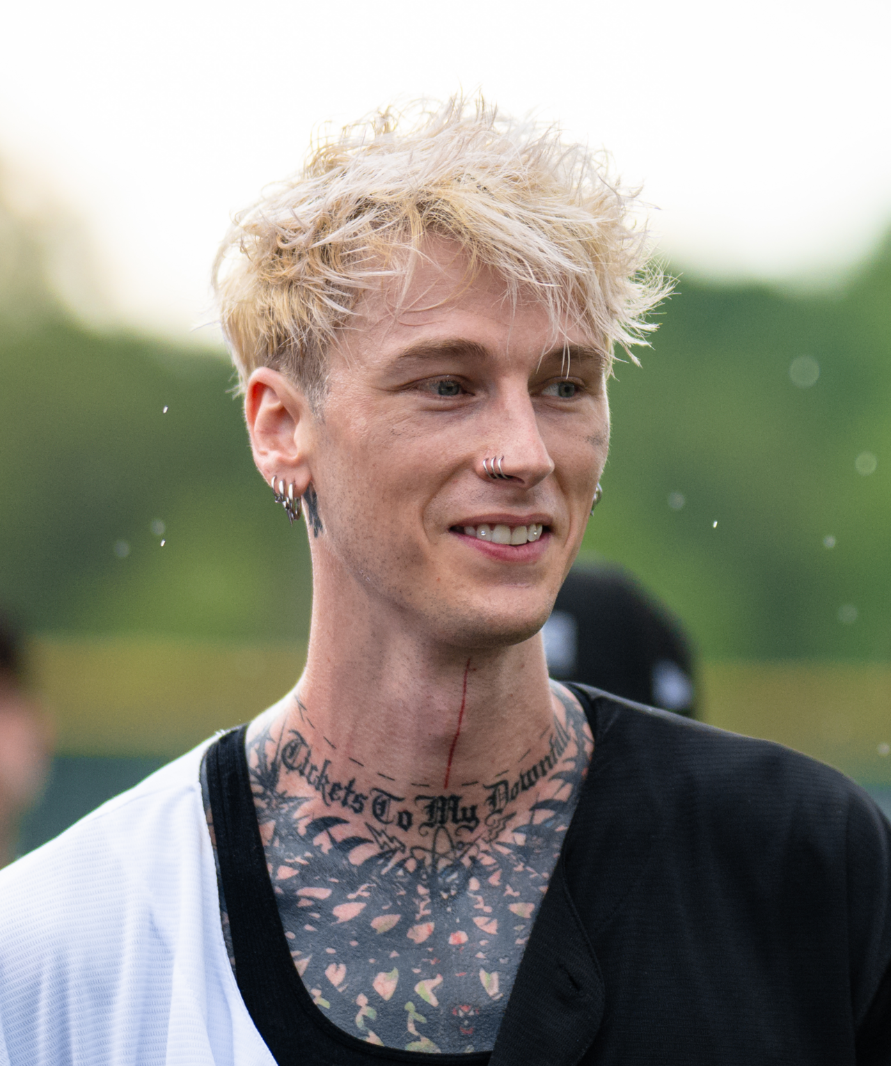 Machine Gun Kelly's Style: A Pinterest Fashion Guide